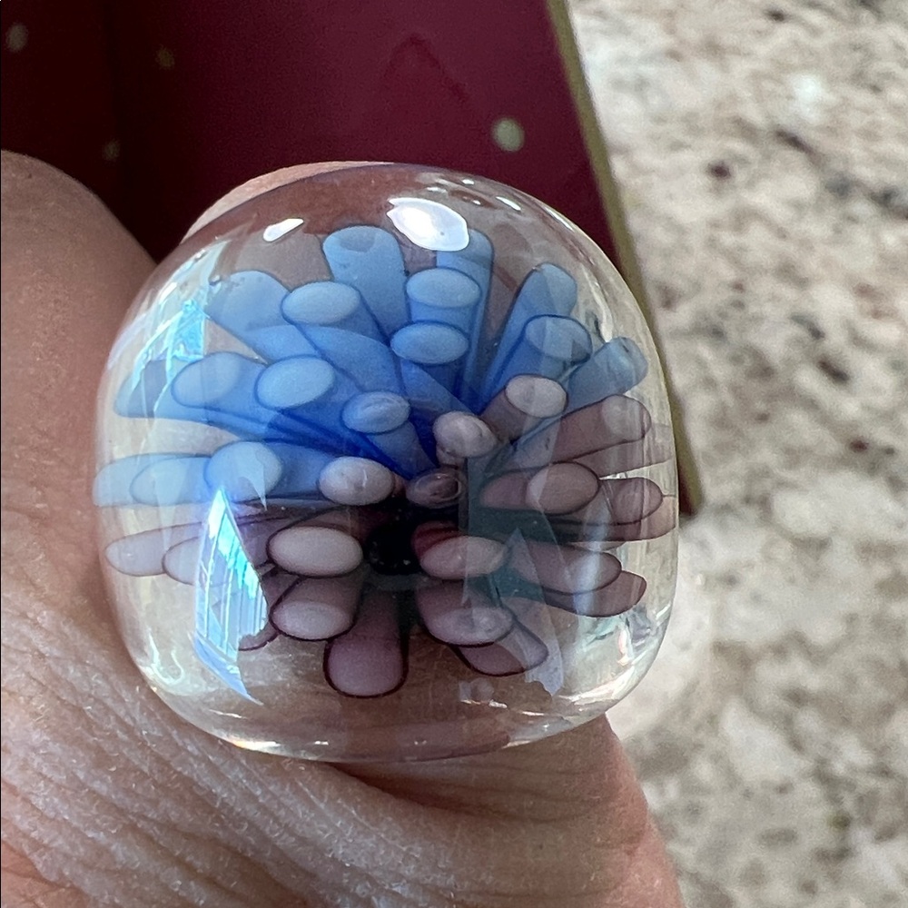 Elegant Glass Dome Ring with Blue and Purple Floral Design NEW size 8